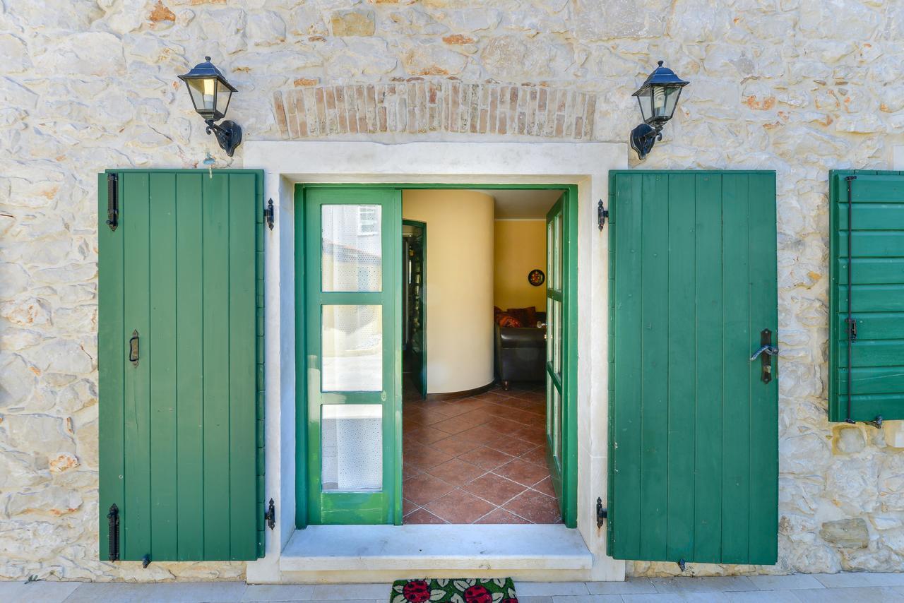 Villa Borgo Erizzoザダル エクステリア 写真